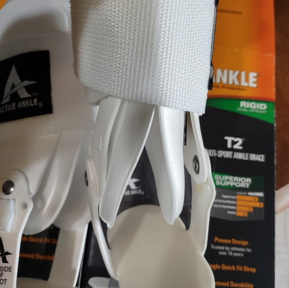 🚫 SOLD 🚫 2- NIB Active Ankle T2 Multi-sport Ankle Brace - Picture 6 of 12